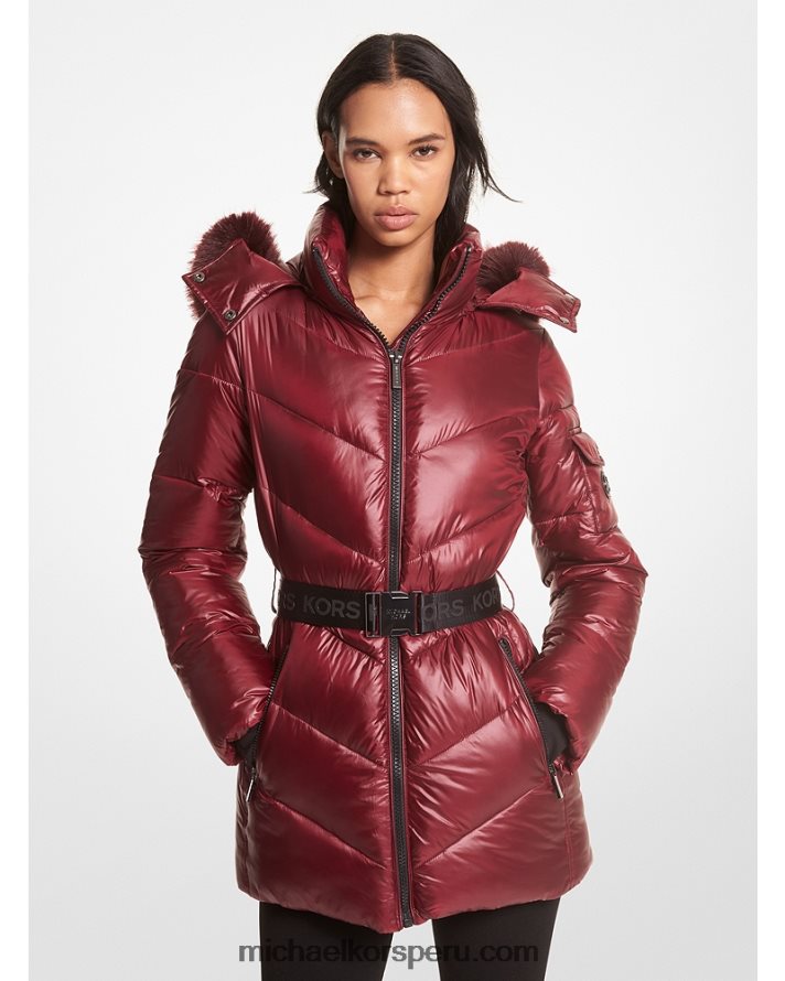 Z48V258 merlot mujer Michael Kors chamarra capitonada con ribete de piel sintética
